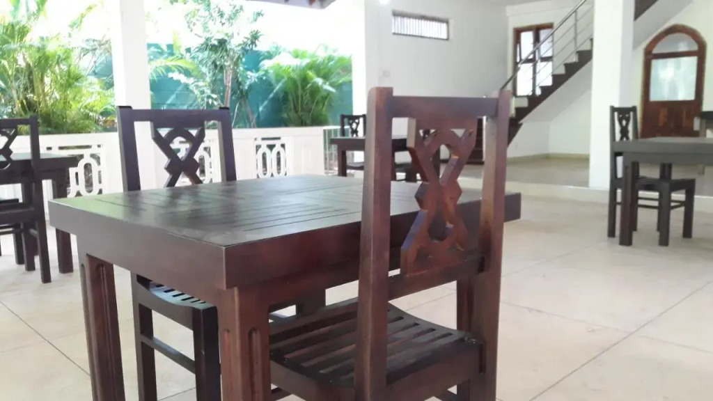 Colonial Bungalow