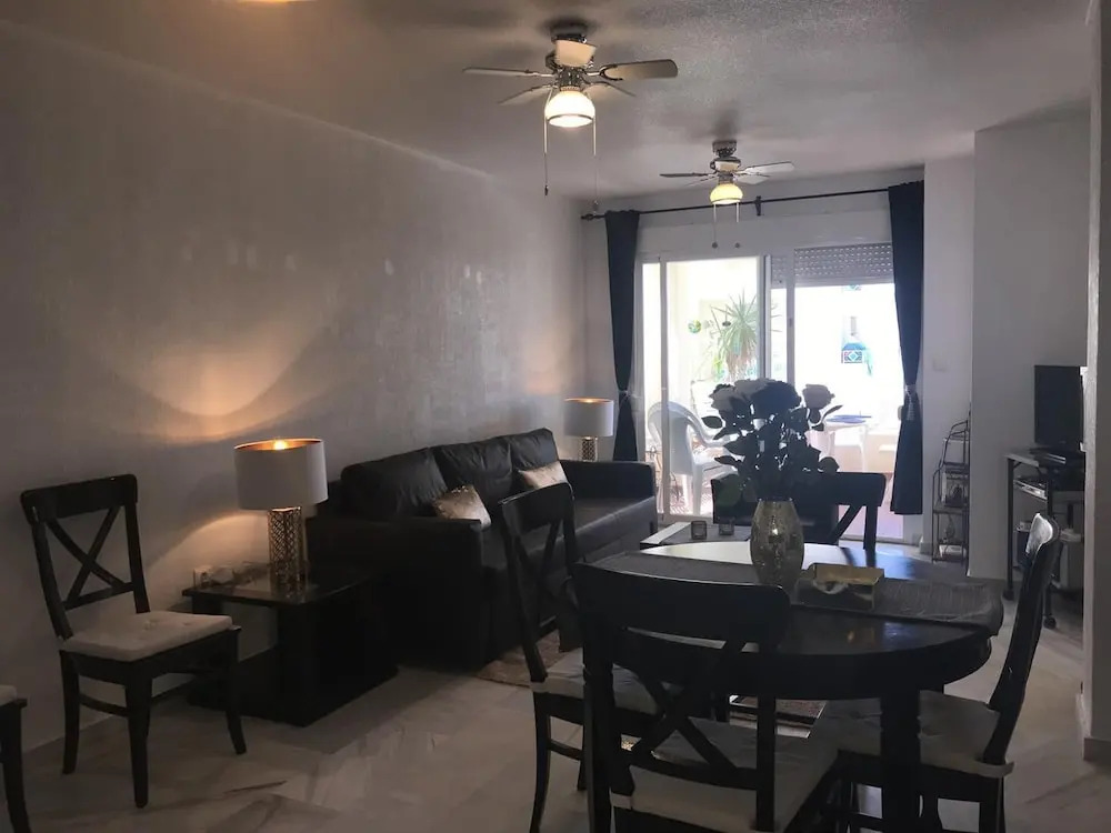 Great Villa Near Beach and Marbella