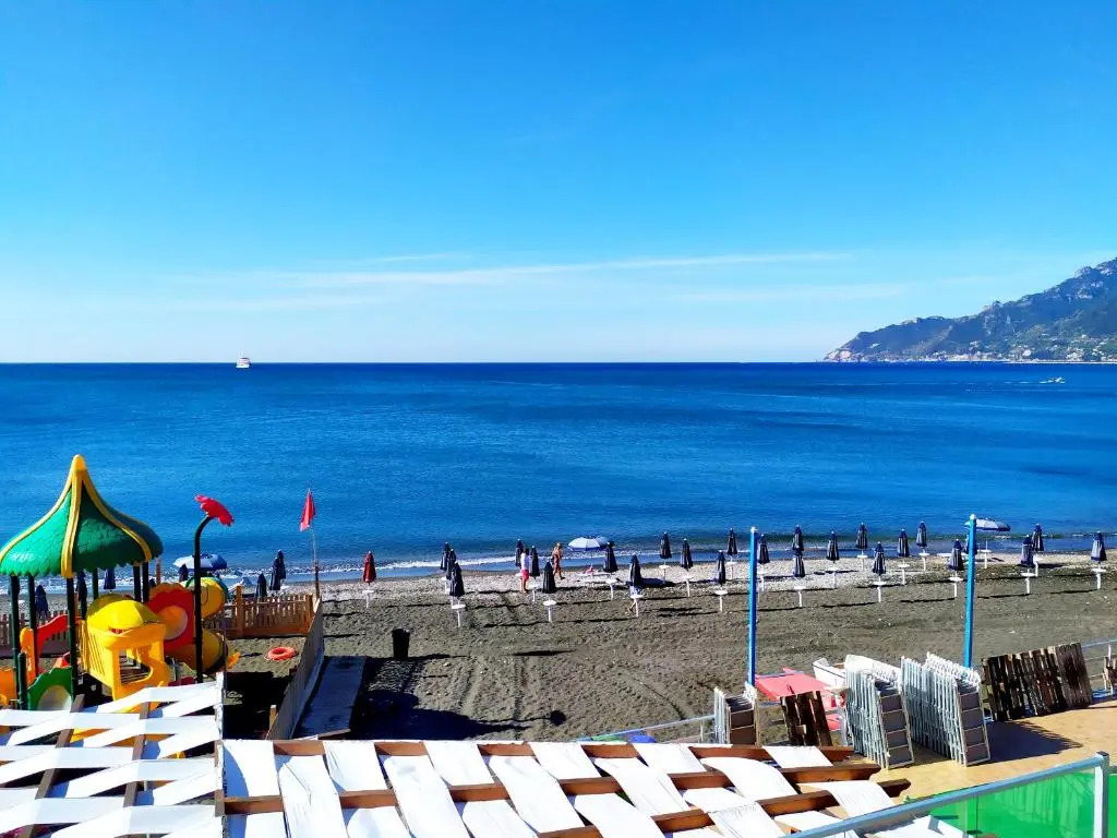 Neverending Sea Luxury Apartment in Salerno Center