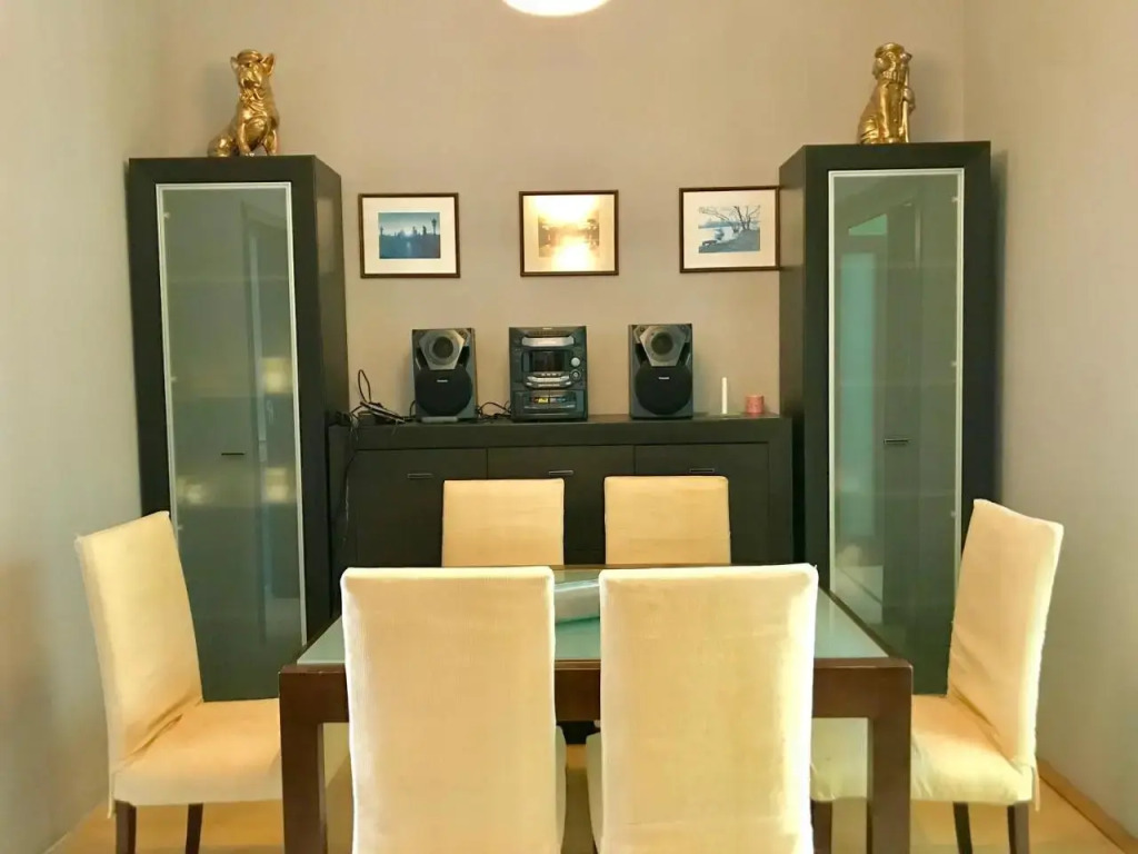 Han Krum 2 Bedroom Central Flat