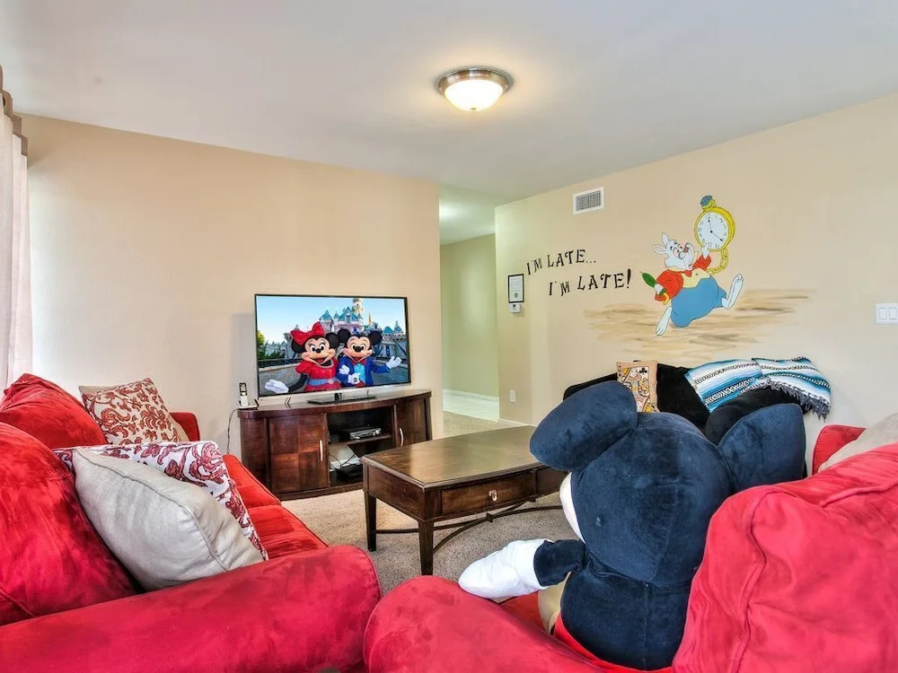 Treasure Island 4 Bedrooms 2.5 Bathrooms Home