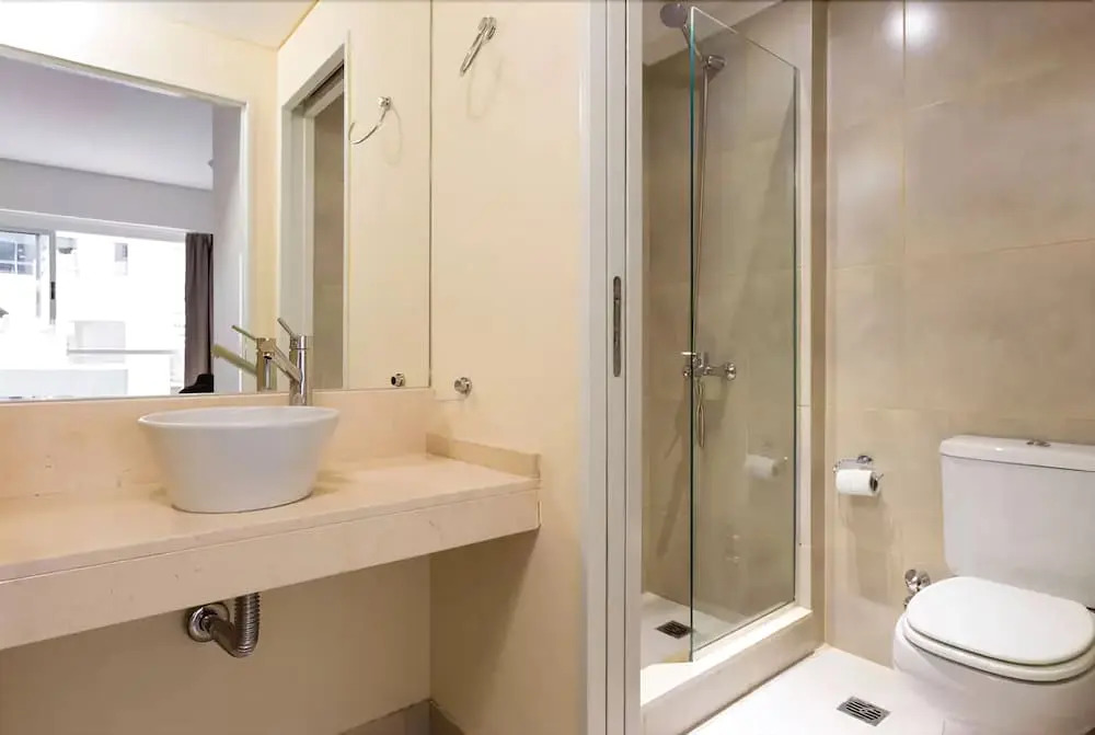 Suite & Studios