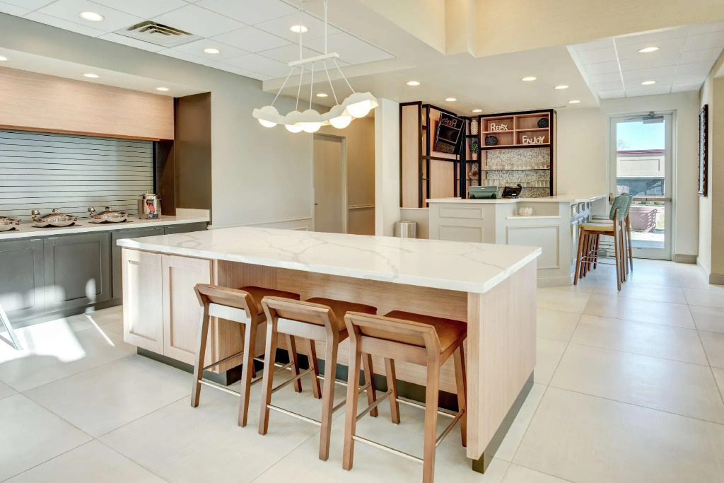 Hilton Garden Inn Lakewood