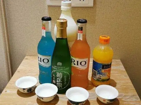 Tangshan Yipin Hot Spring Hotel