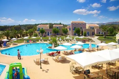 Aparthotel 4 Stars Adelianos Kampos
