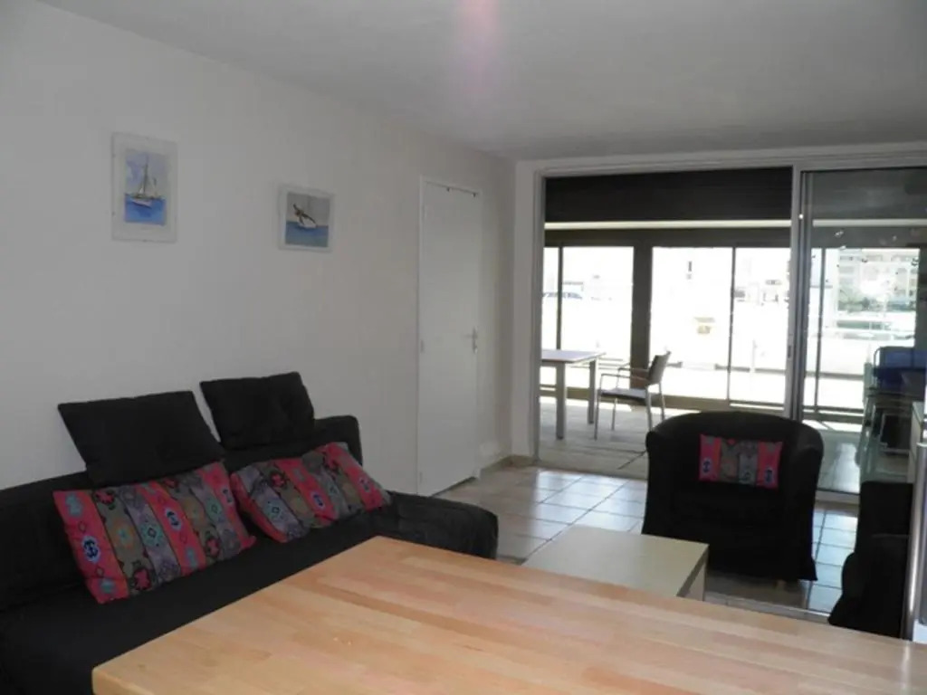 Appartement Sète, 2 pièces, 6 personnes - FR-1-338-133