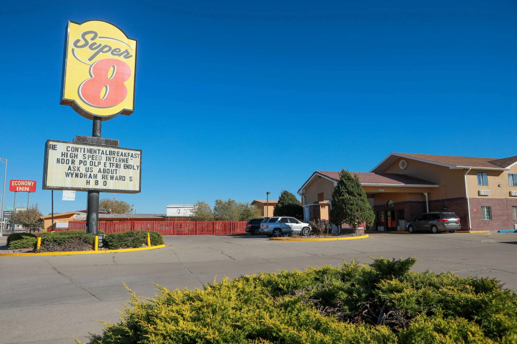 Super 8 by Wyndham Gallup