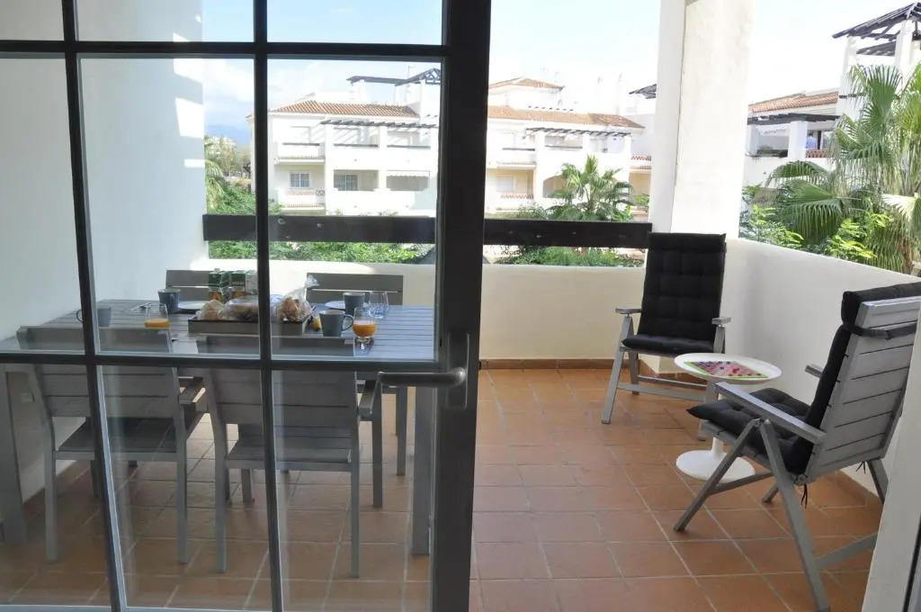 2201-Lovely 2 bedrooms with terrace and pool