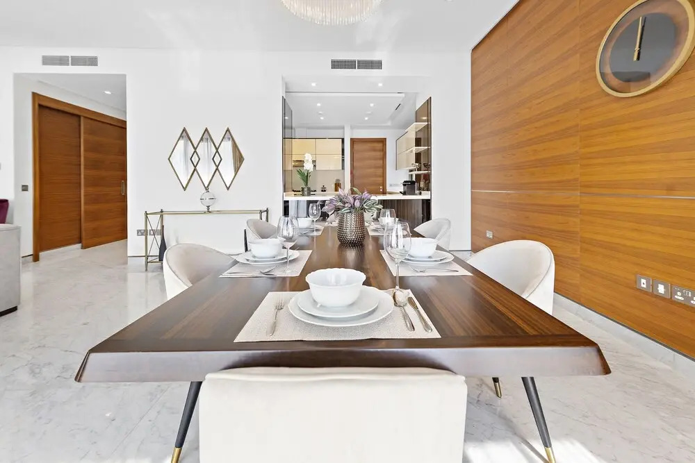 WelHome - Luxe Villa With Private Pool Near The Beach