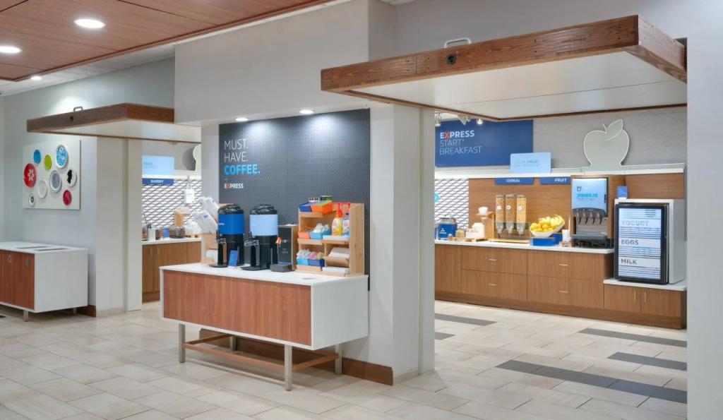 Holiday Inn Express & Suites - Gainesville I-75 by IHG