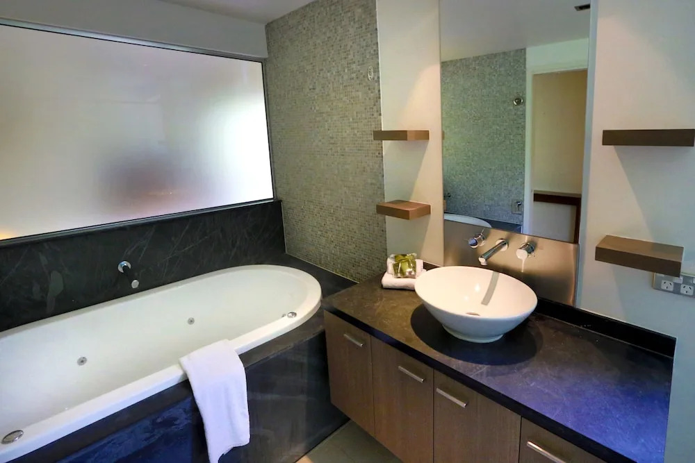 Private Sea Temple Apartment 422