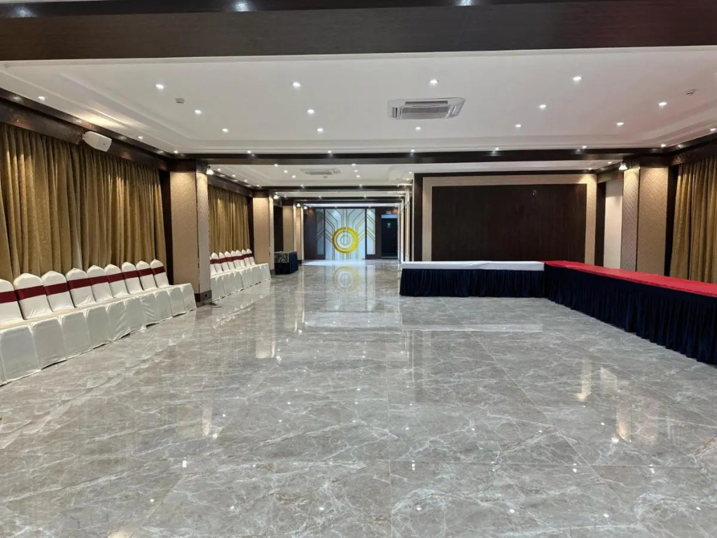 Monday Hotels Amalapuram Heights