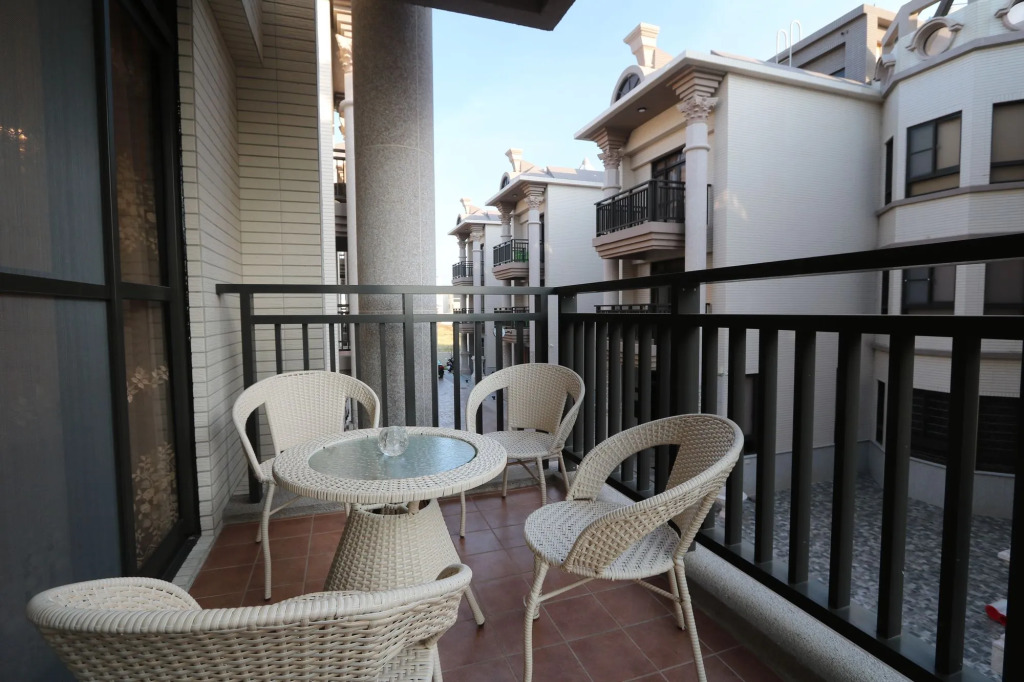 Lucent Bed & Breakfast