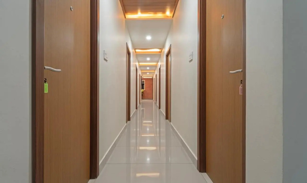 Itsy Hotels Avani Stays, Vyttila, Kochi