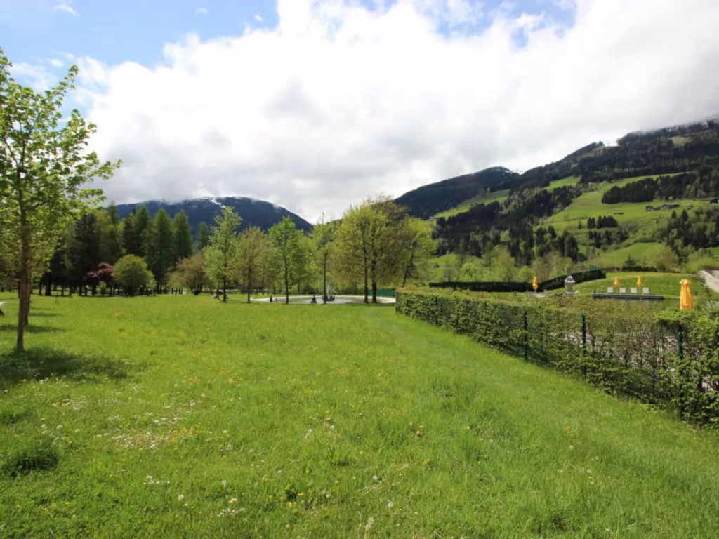 Haus Achenstrasse 24857