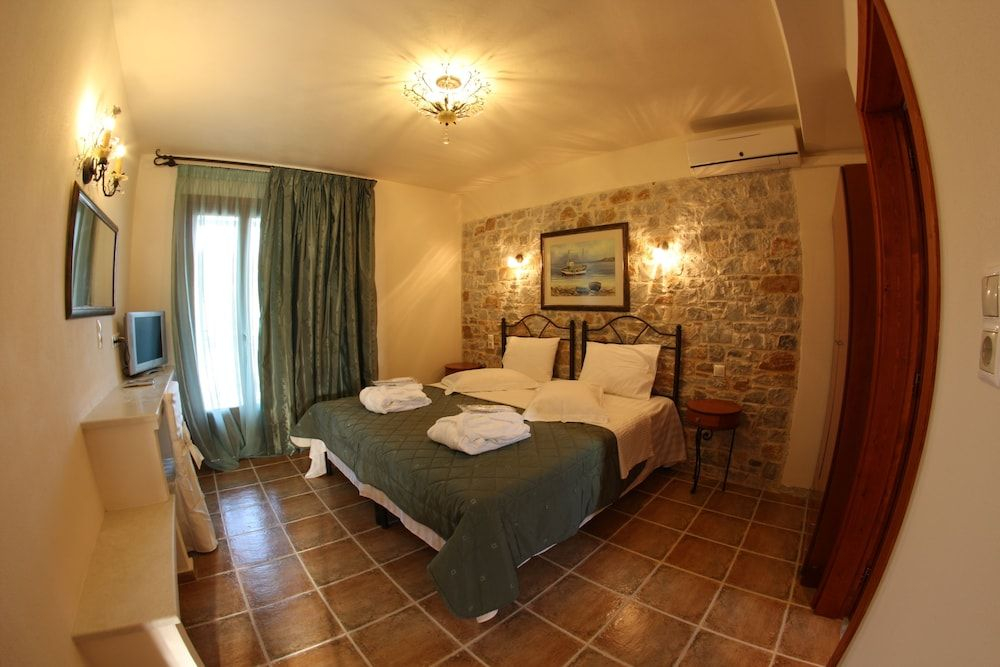 Skiathos Island Villas
