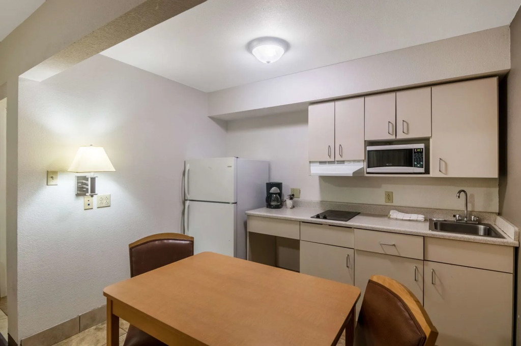 Blue Bonnet Suites Extended Stay Lubbock, Texas