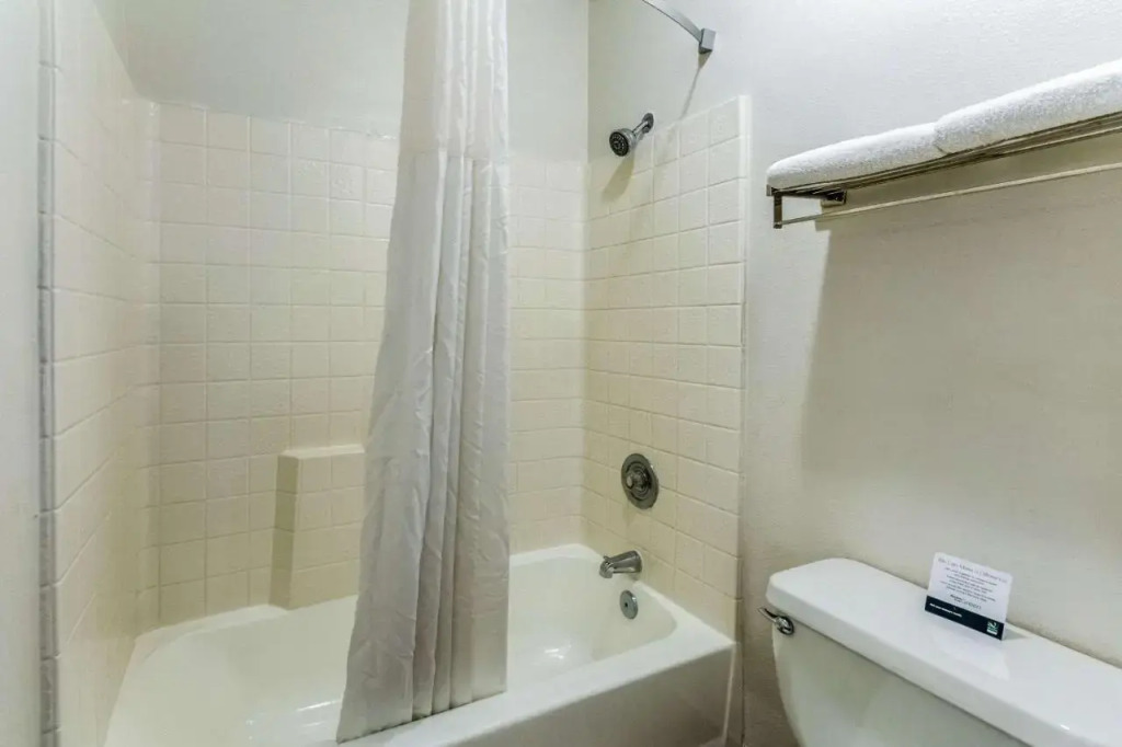 Super 8 Motel - Fresno/North CA