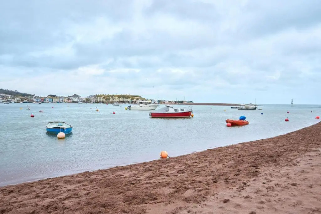 2BD Holiday Apartment in the Heart of Shaldon