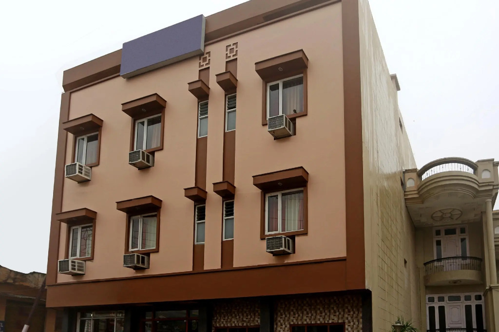 OYO 6624 Hotel Ashiana