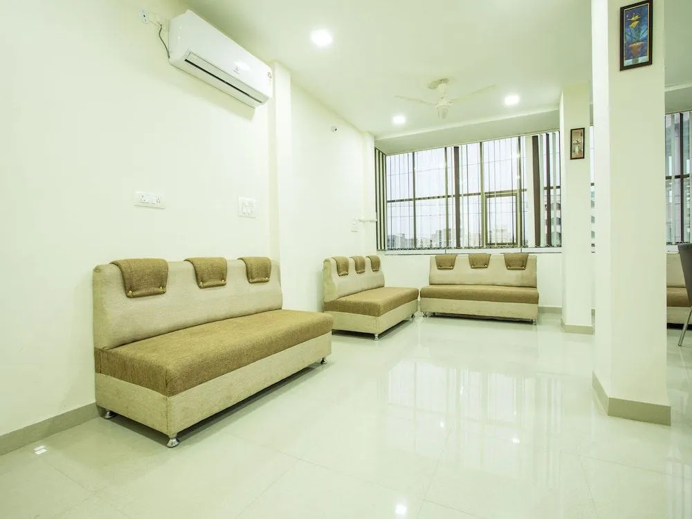 OYO 6668 Hotel Prithviraj