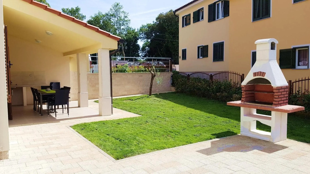 Villa Aurora mit POOL