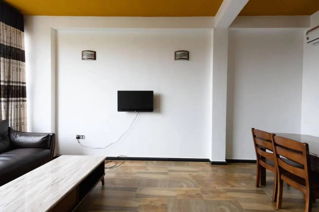 Amaze Residence luxury 2 bedroom apartment 3