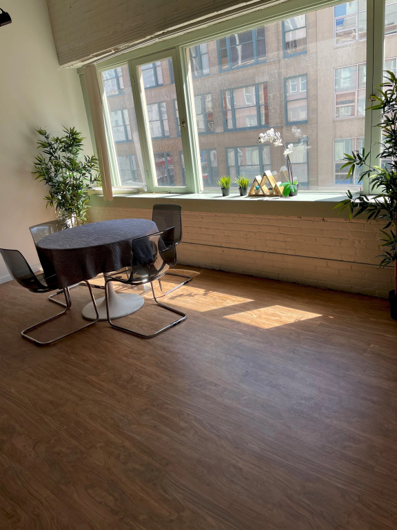 Downtown Denver 2BR Apartment | Open Plan