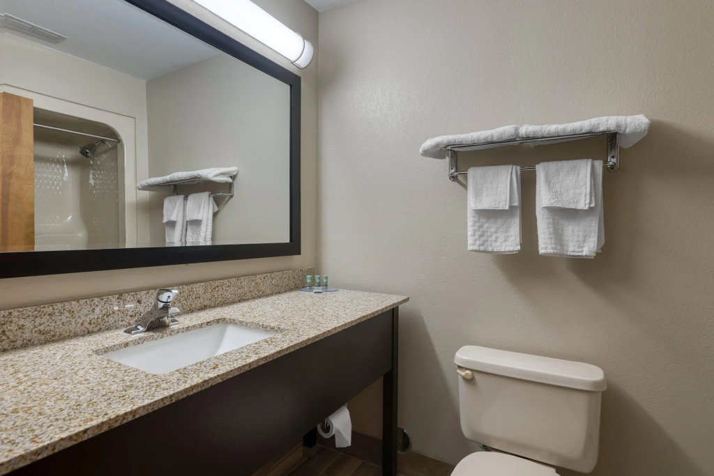 Best Western Executive Inn & Suites