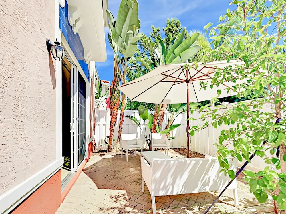 3br Beach Townhome W/ Pool, Hot Tub 3 Bedroom Townhouse