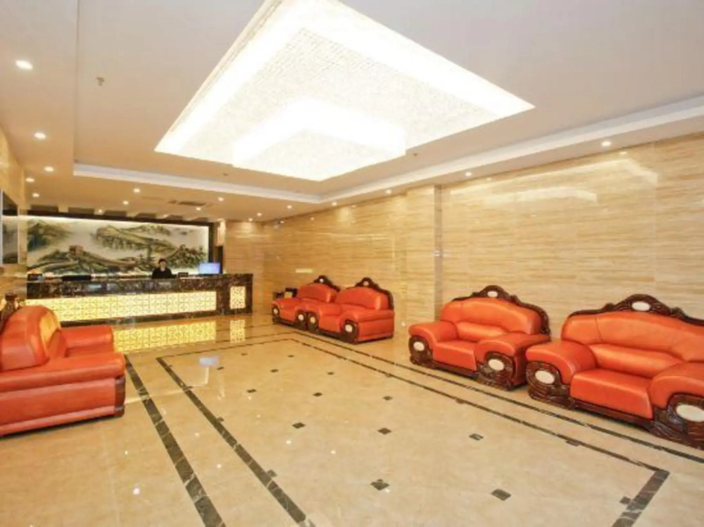 GreenTree Inn Express Hotel (Hefeinan Railway Station Gongjing College Subway Station)