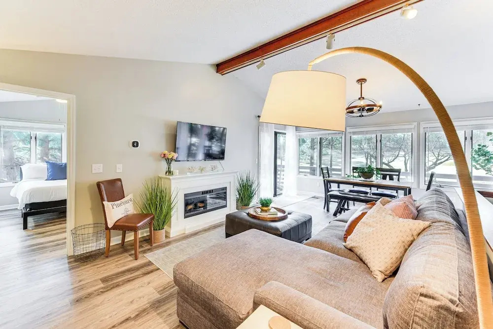 Pinehurst Home: Fire Pit, BBQ + Golf Course View!