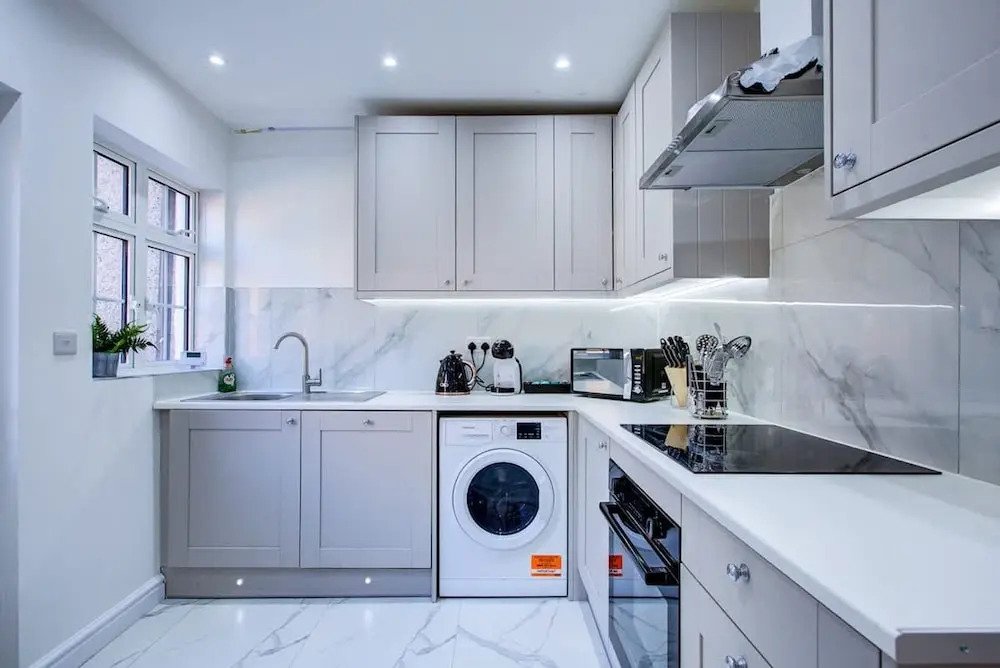 Perfect Booking Stylish 3 Bed House in Enfield