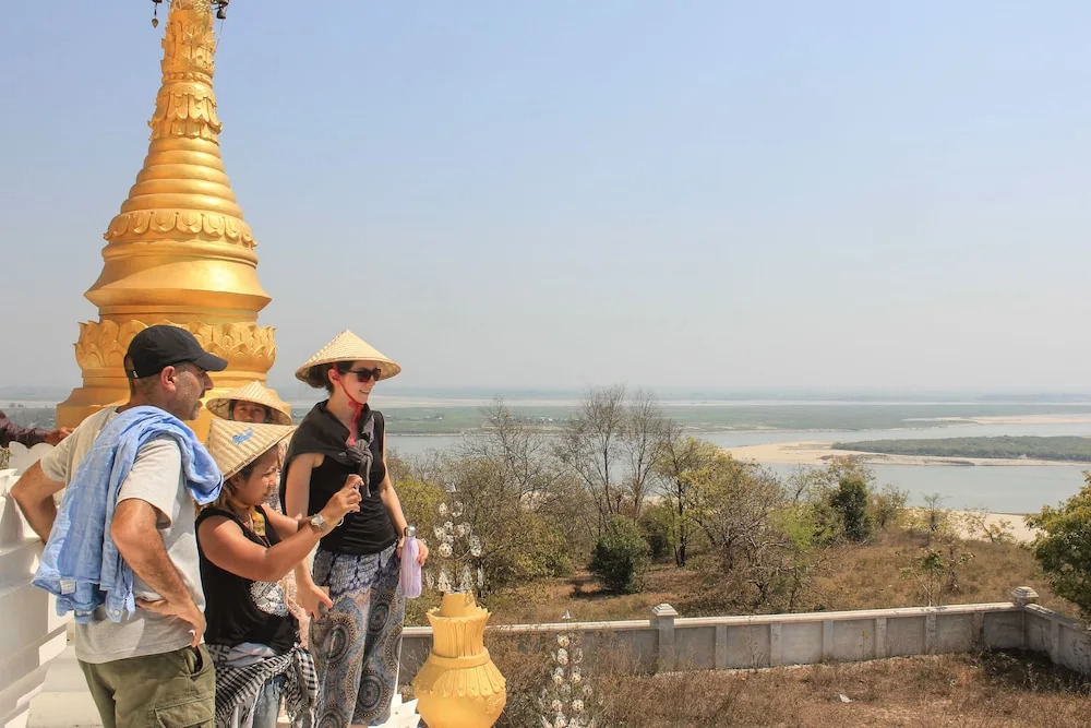 Living Irrawaddy Dolphin Project
