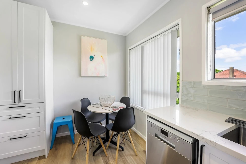 Inner City Retreat - WiFi - Netflix