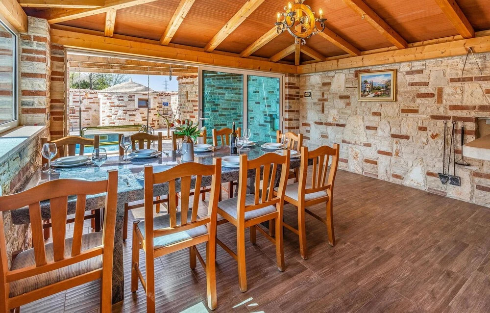 Awesome Home In Medulin With Sauna
