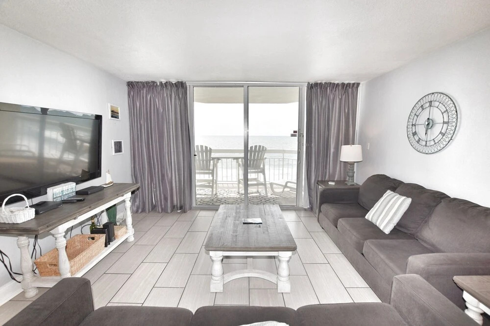 0503 Waters Edge Resort 1 Bedroom Condo by Redawning