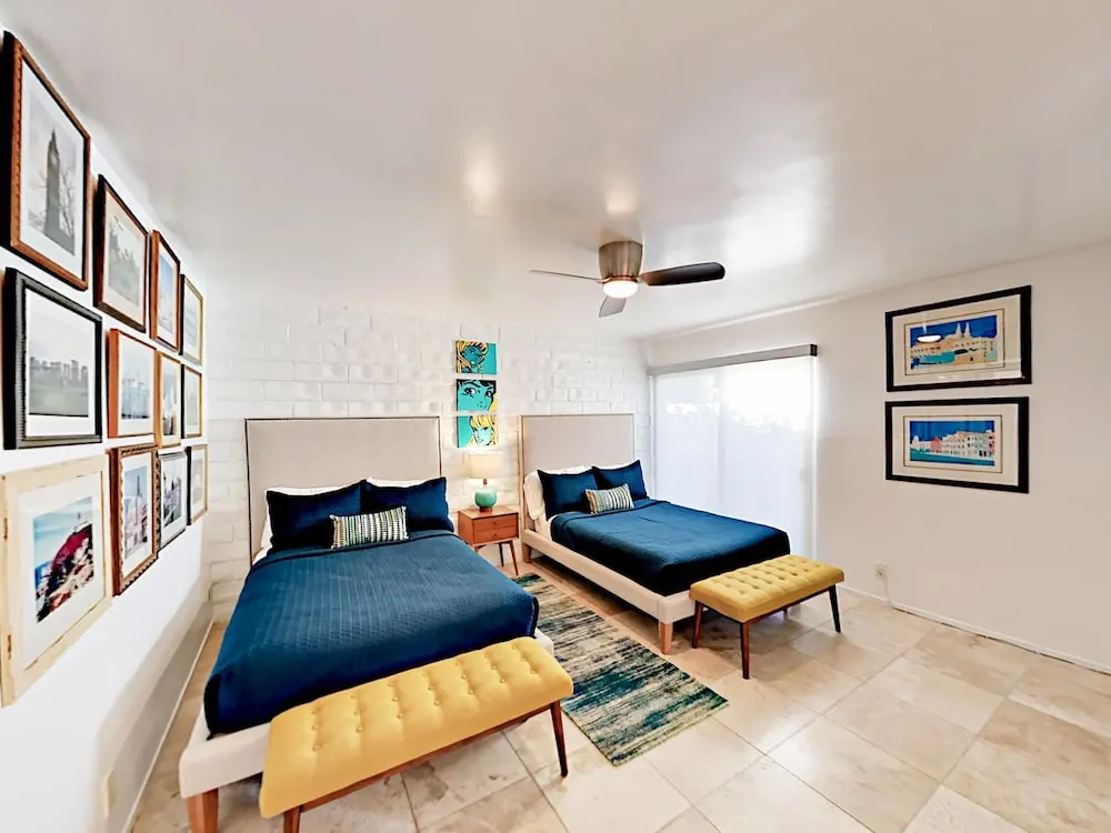 2br/2ba Historic Condo> North Of Old Las Palmas Palm Springs 2 Bedroom Condo