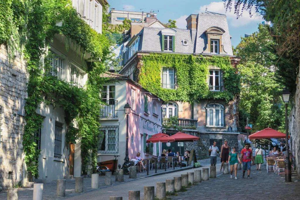 Hotel Apolonia Paris Montmartre; Sure Hotel Collection by Best Western
