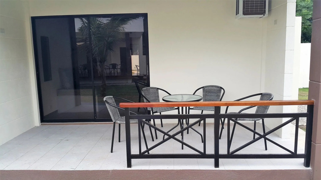 Positano Alona Beach Panglao