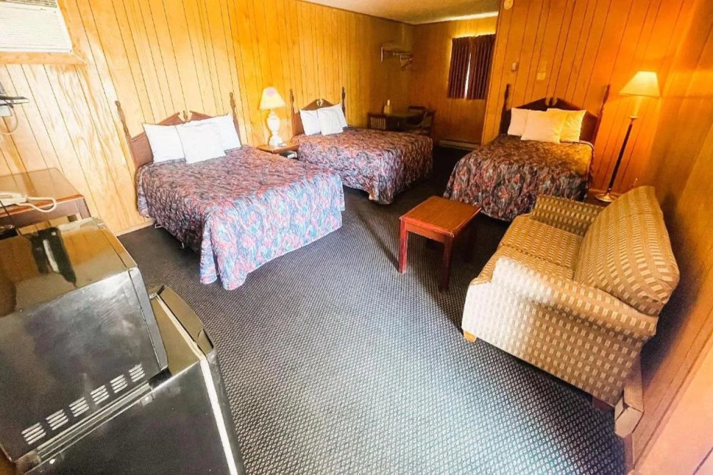 OYO Hotel Waurika OK US-70 near Wichita Falls