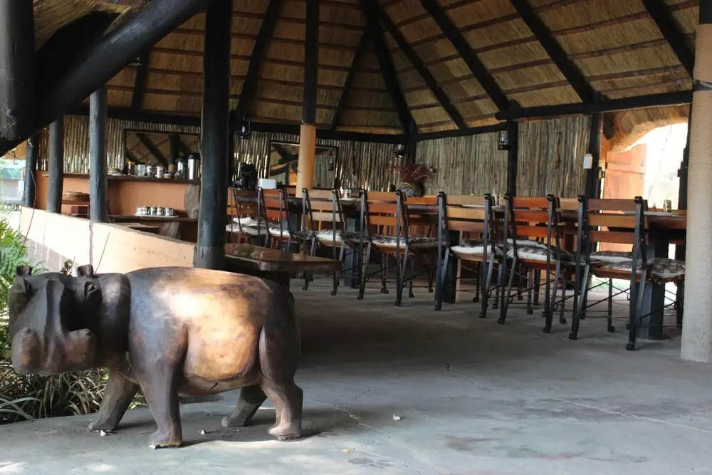 Ndhovu Safari Lodge