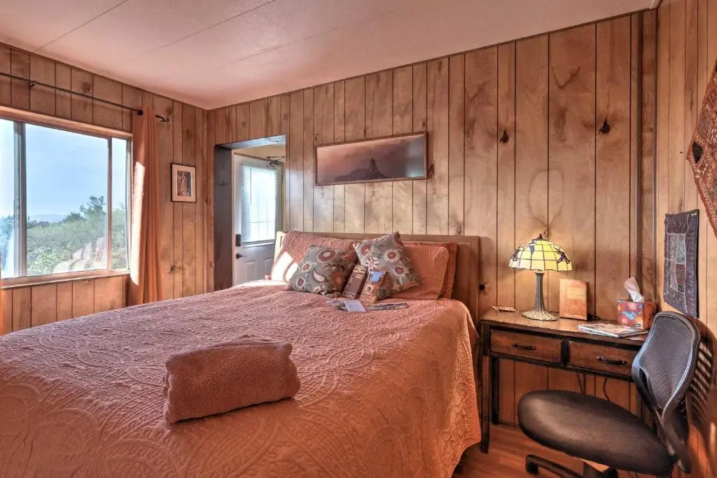 Sedona Studio at Thunder Mountain