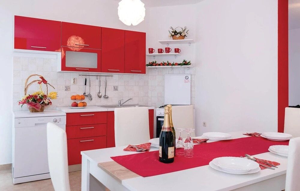 Nice Home in Sisan With Wifi and 3 Bedrooms