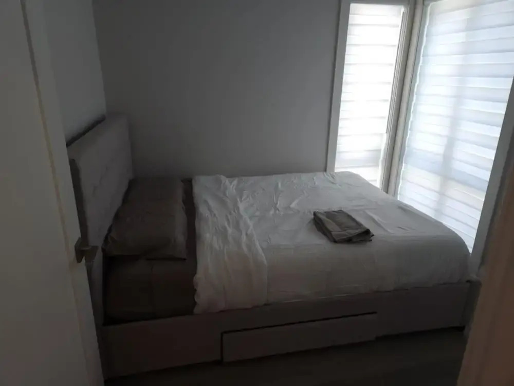 Signature Airport Proximity suite
