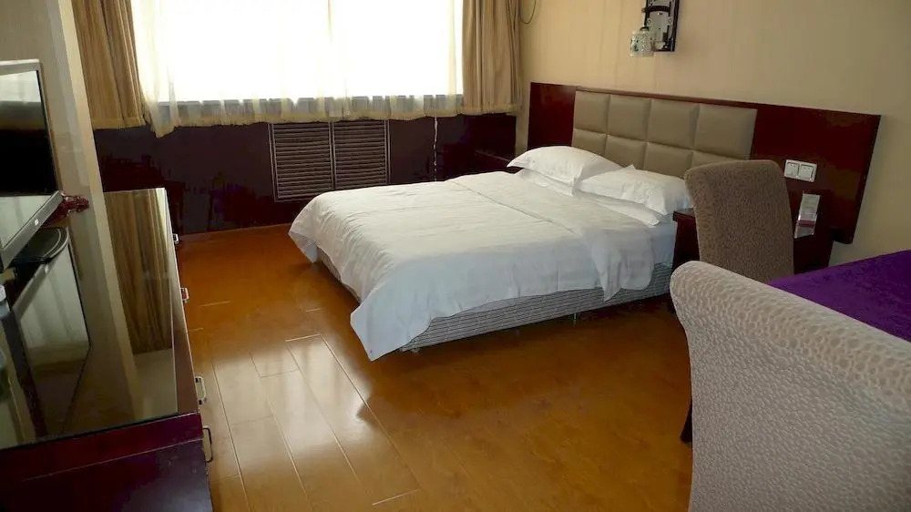 Deer Spring Hotel