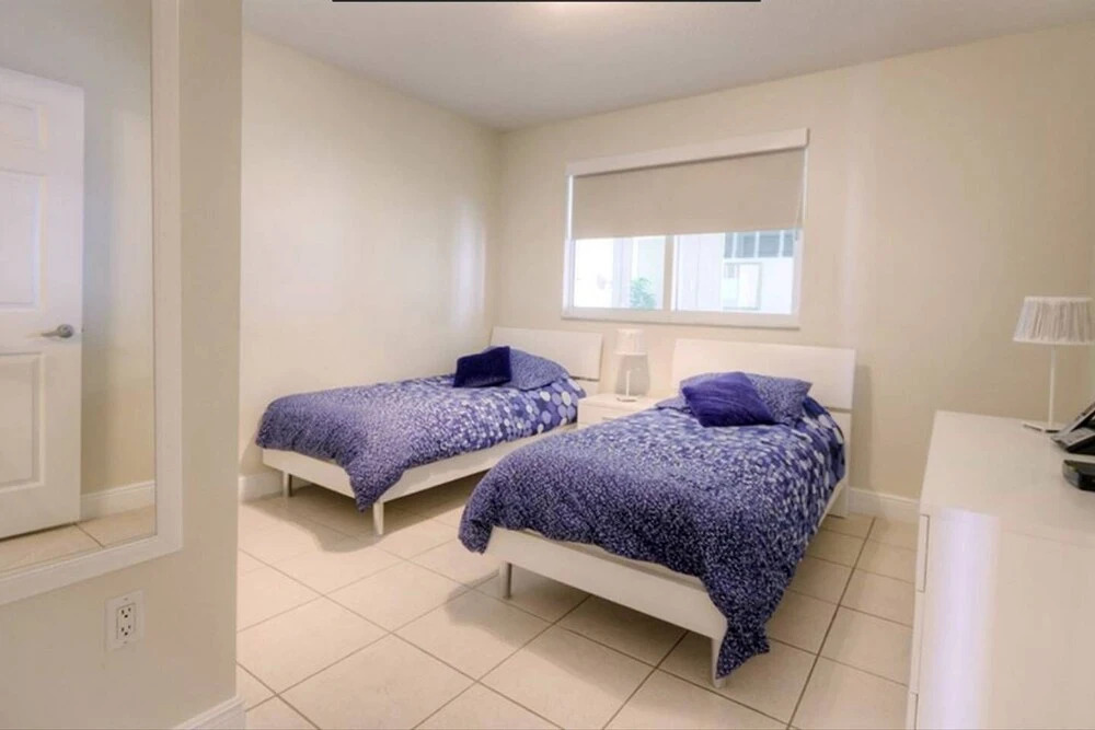 Le Marina Bay 1005 - Condo 4 People, Sunny Isles