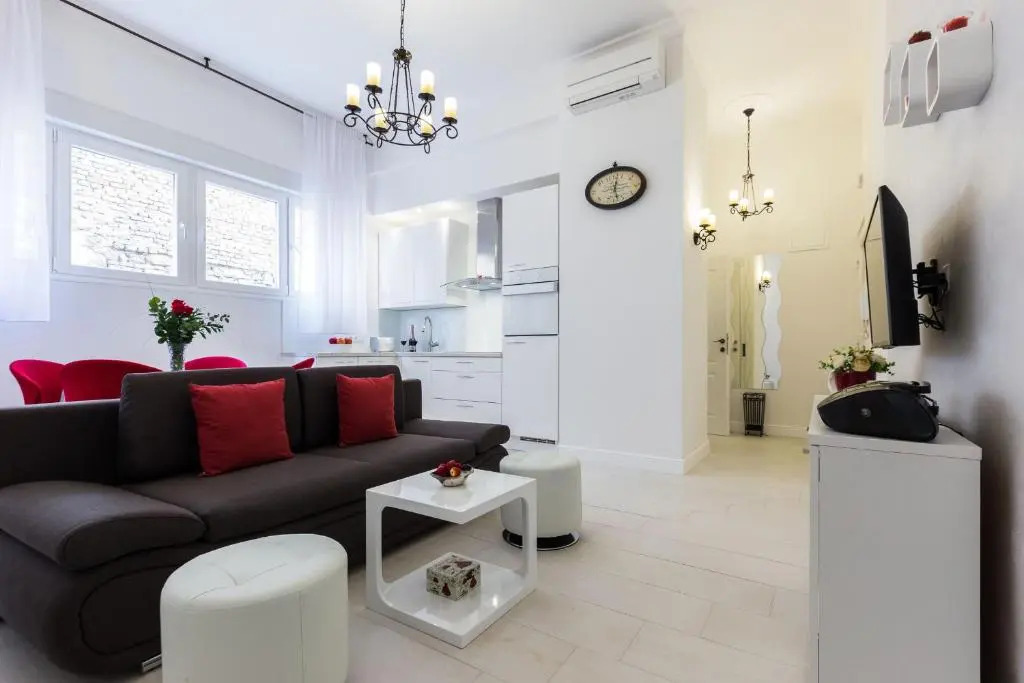Lux Apartment near bridge
