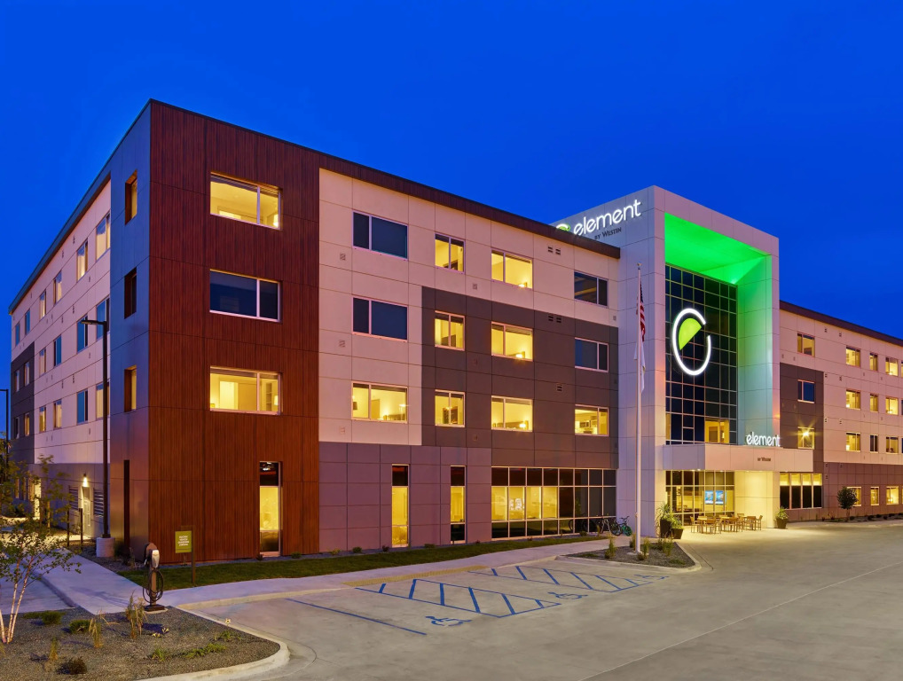 Element Fargo
