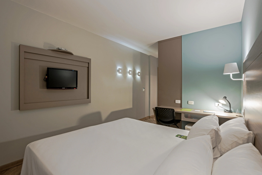 Slim Hotel Curitiba Alto da XV